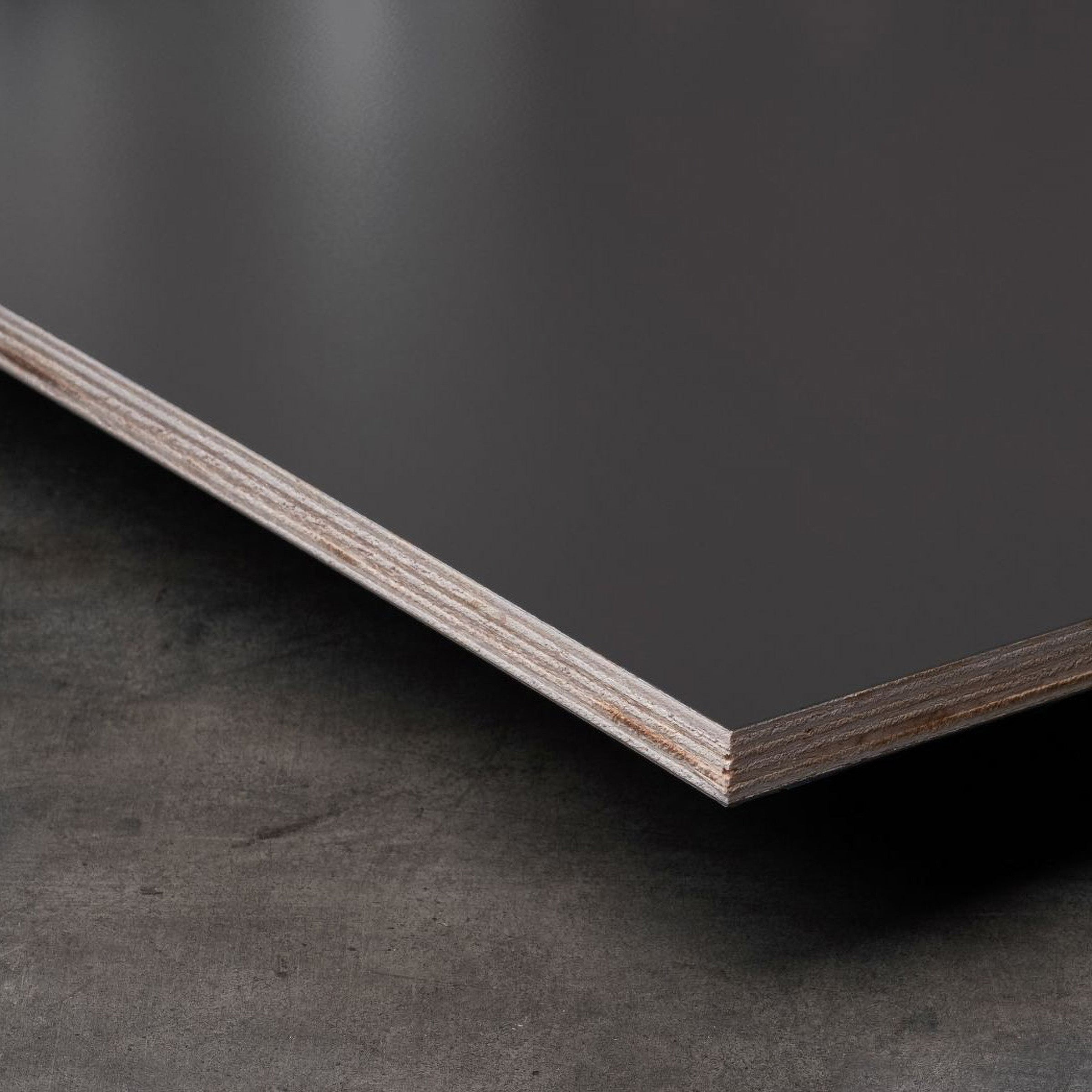 Queenply Multiplex Anthrazit Perlmatt