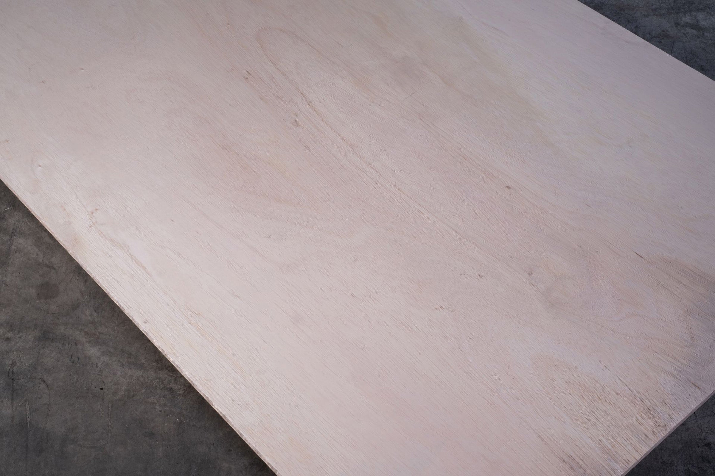 Queenply Multiplex roh